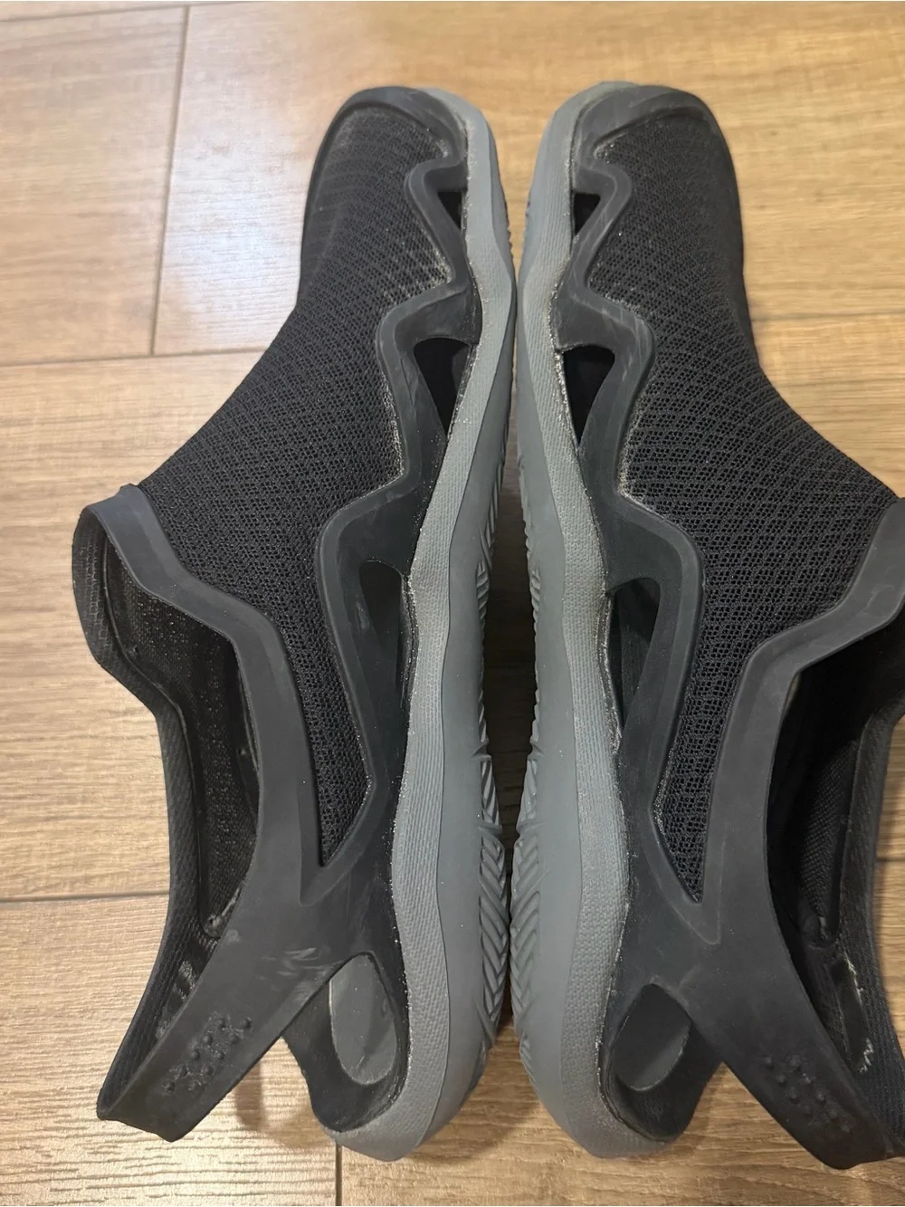 CROCS Black Mesh Slip-On Sandals with Gray Soles, 9